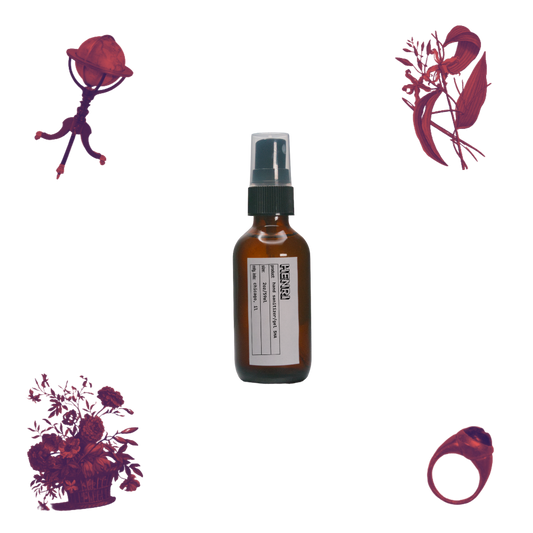 R-7 FAB GIRL: SPRAY DE WC
